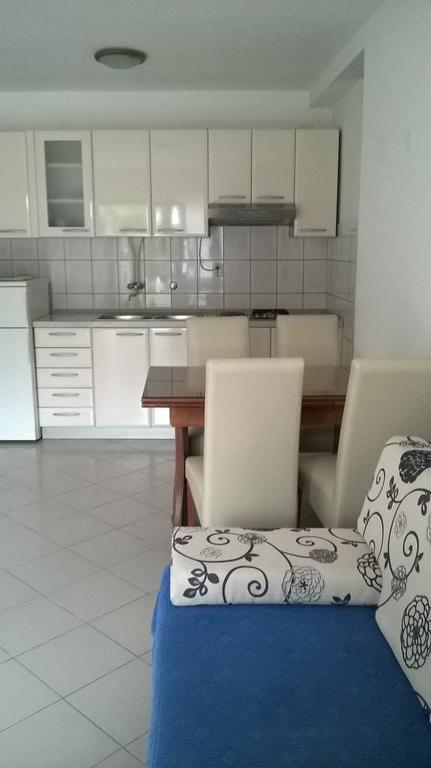 Apartments Jurjevic Петрчане Екстер'єр фото