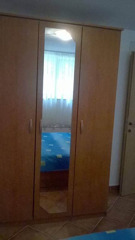 Apartments Jurjevic Петрчане Екстер'єр фото